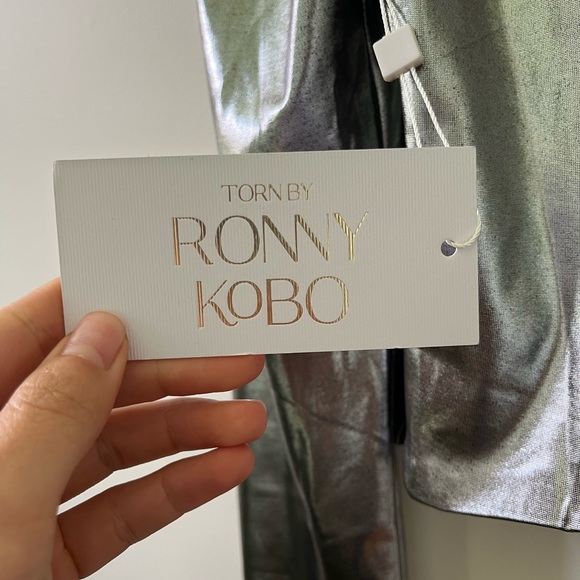 Torn by Ronny Kobo Selina Crop Top - Picture 4 of 9